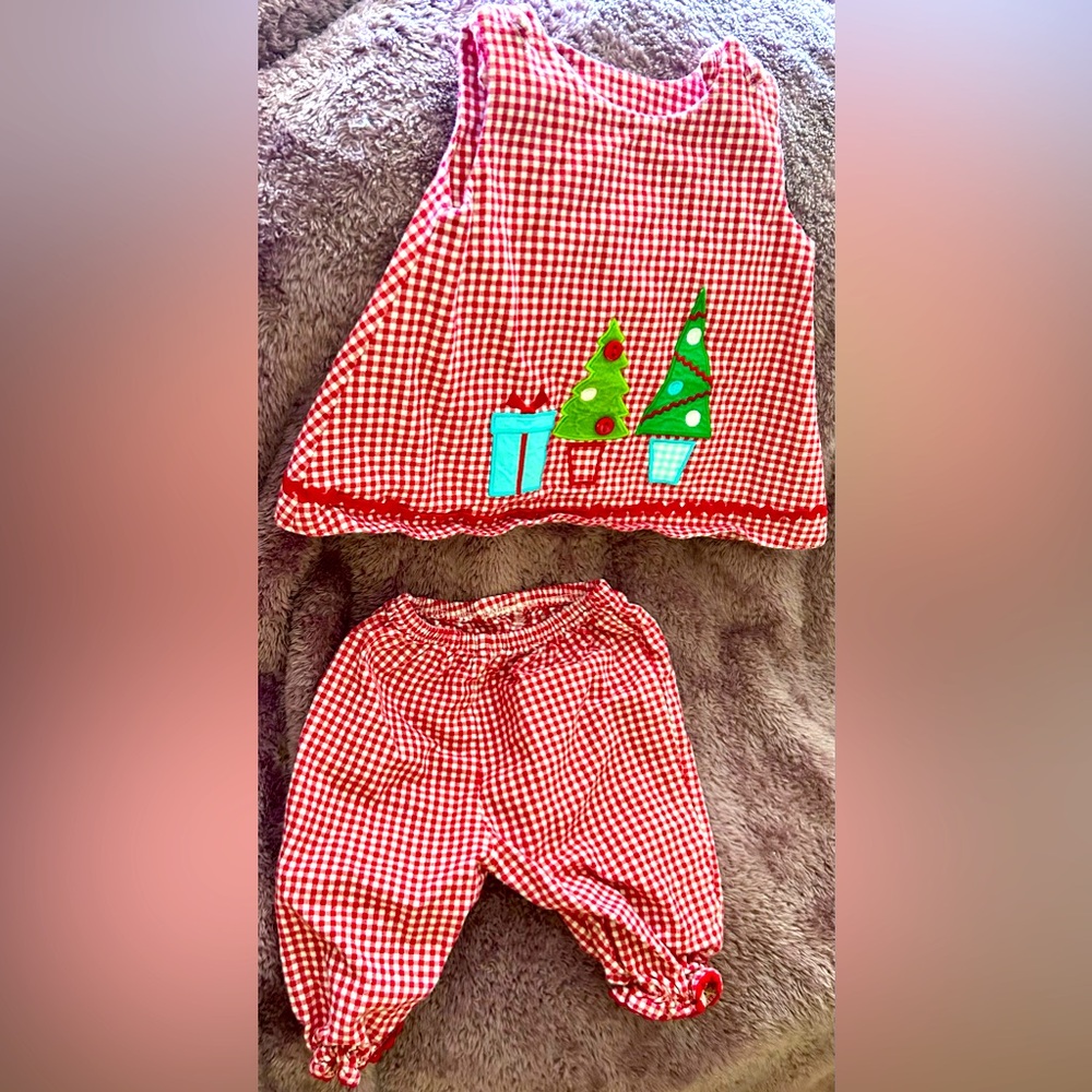 6 mos Glorimont red Christmas gingham 2 pc reversible set embroidery